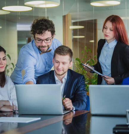 A professional mortgage broker from Financio discussing long-term financial success and home loan strategies with a client in Sydney.