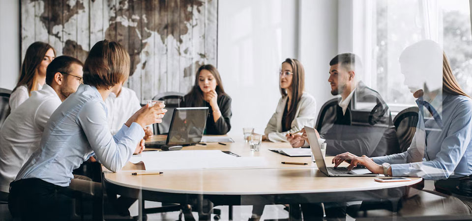 A personalized home loan consultation at Financio, where advisors help clients find their perfect mortgage fit through expert tailored financing in Sydney.